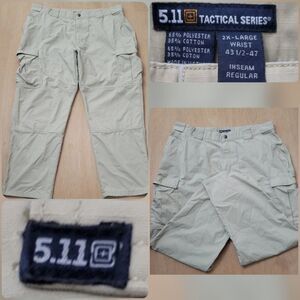 5.11 Tactical Series Beige Cargo Pant Size 2XL x 30 Inseam Mens Flaw🚨
